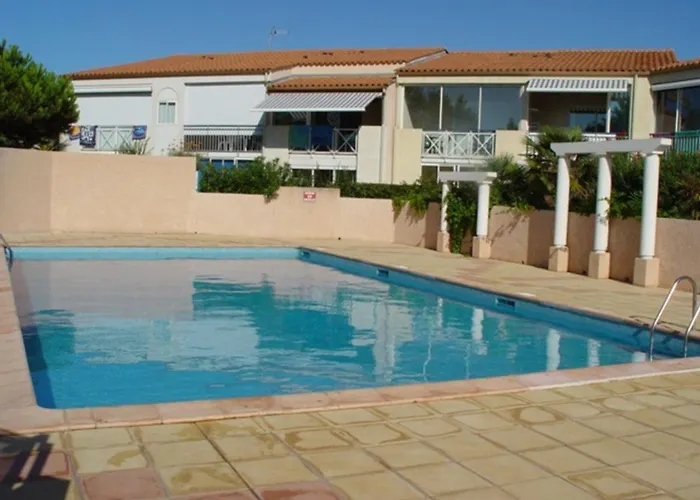 T2 Climatise Avec Piscine Et Parking Au Cap D'agde - Fr-1-607-52 Апартаменты Агд